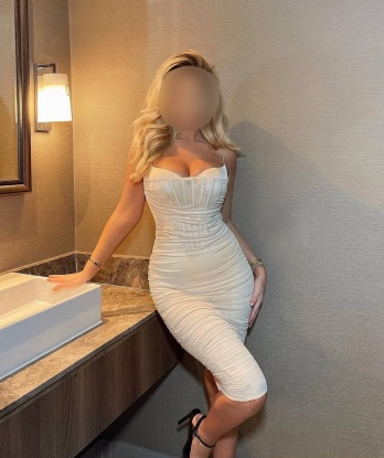 Бесконечный океан страсти и удовольствия откроется для тебя в моих объятиях. Жду встречи с обеспеченным джентльменом, готовым насладиться моей компанией. 9324, 22 года